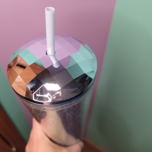 Starbucks 24Oz cold cup - Picture 2 of 3